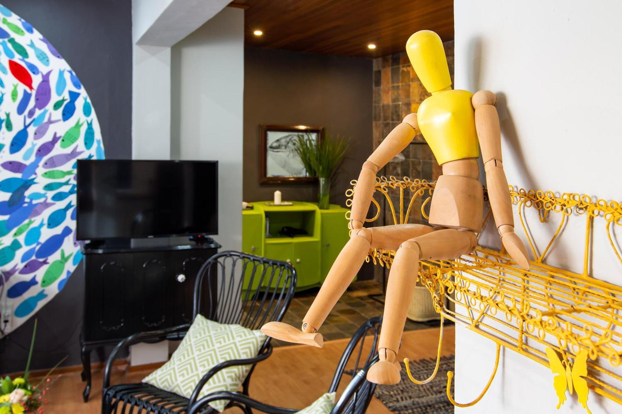 Sixty Three Hotel Bloemfontein Bagian luar foto