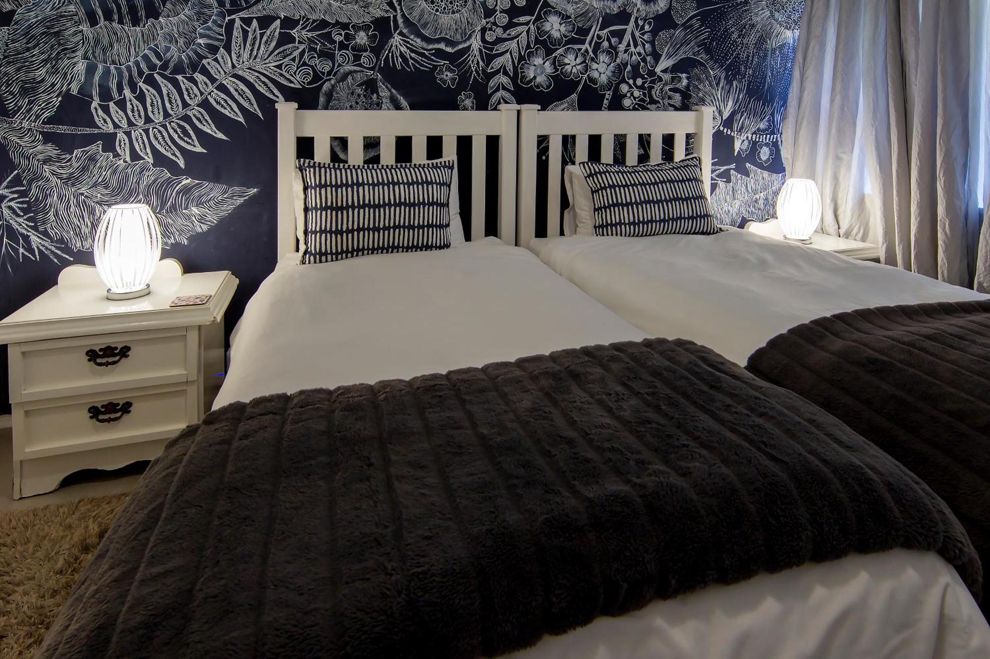 Sixty Three Hotel Bloemfontein Bagian luar foto